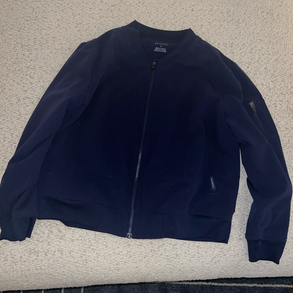 Jaanuu scrub jacket